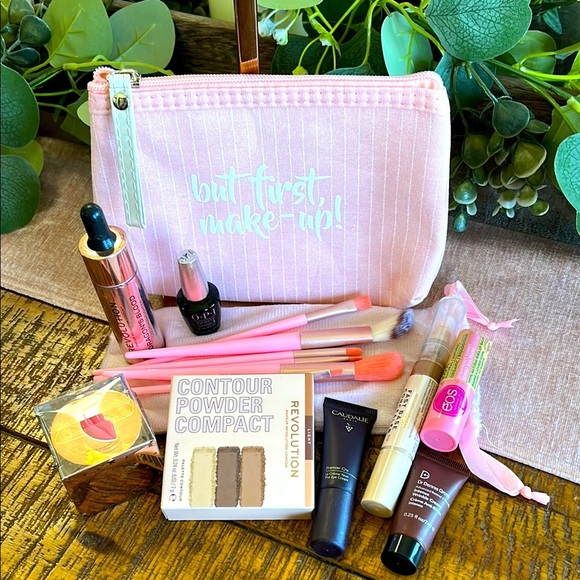 Make up Bag Bundle - Picture 1 of 4